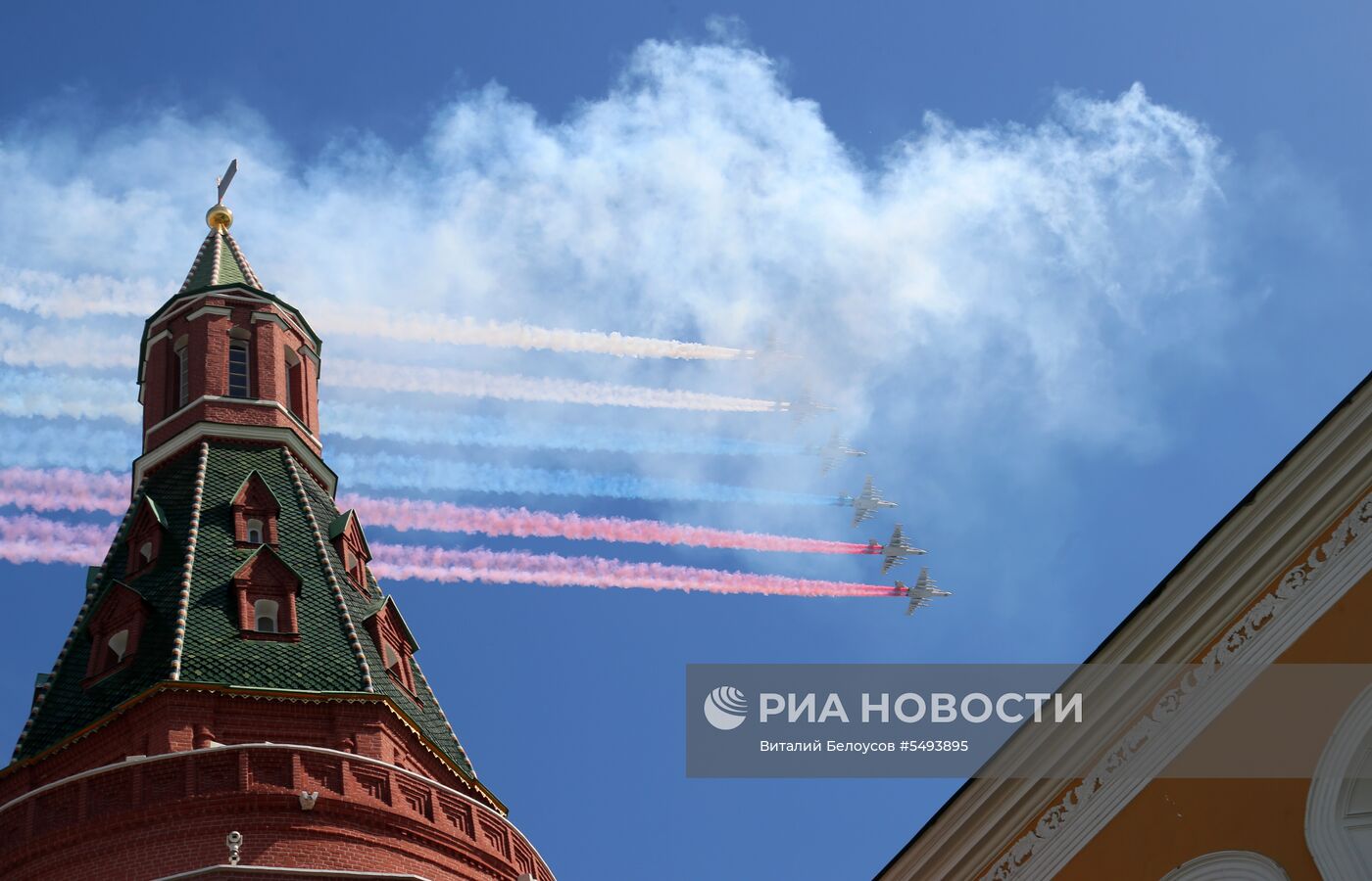 Военный парад, посвящённый 73-й годовщине Победы в ВОВ