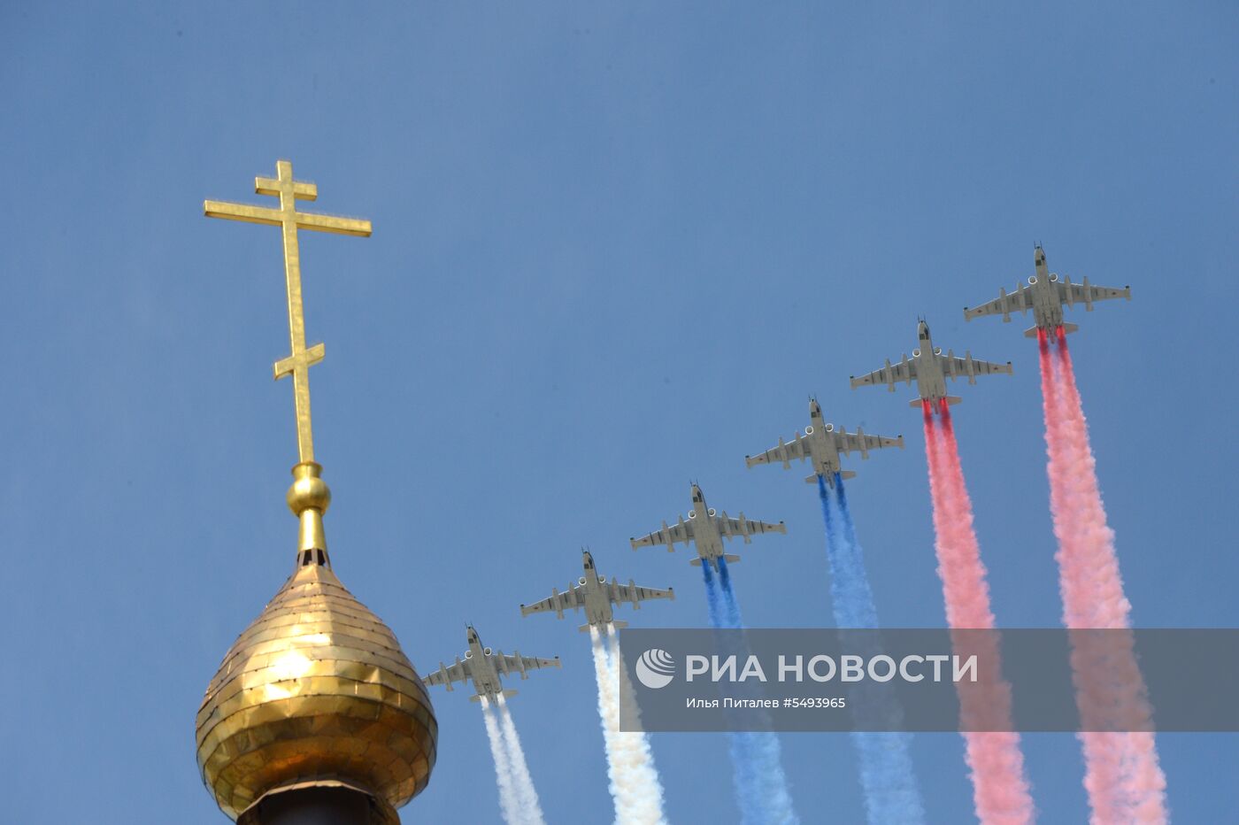 Военный парад, посвящённый 73-й годовщине Победы в ВОВ