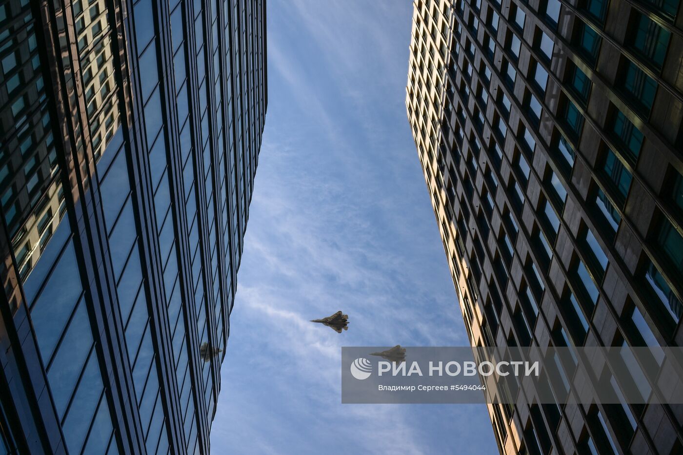 Военный парад, посвящённый 73-й годовщине Победы в ВОВ