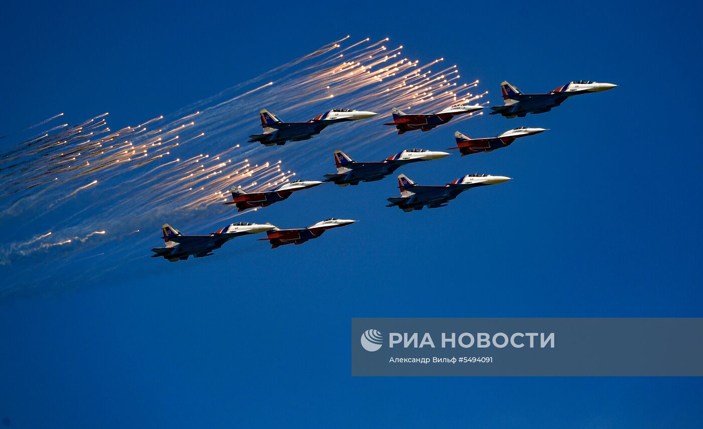 Военный парад, посвящённый 73-й годовщине Победы в ВОВ