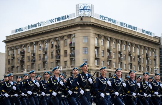 Празднование Дня Победы в городах России