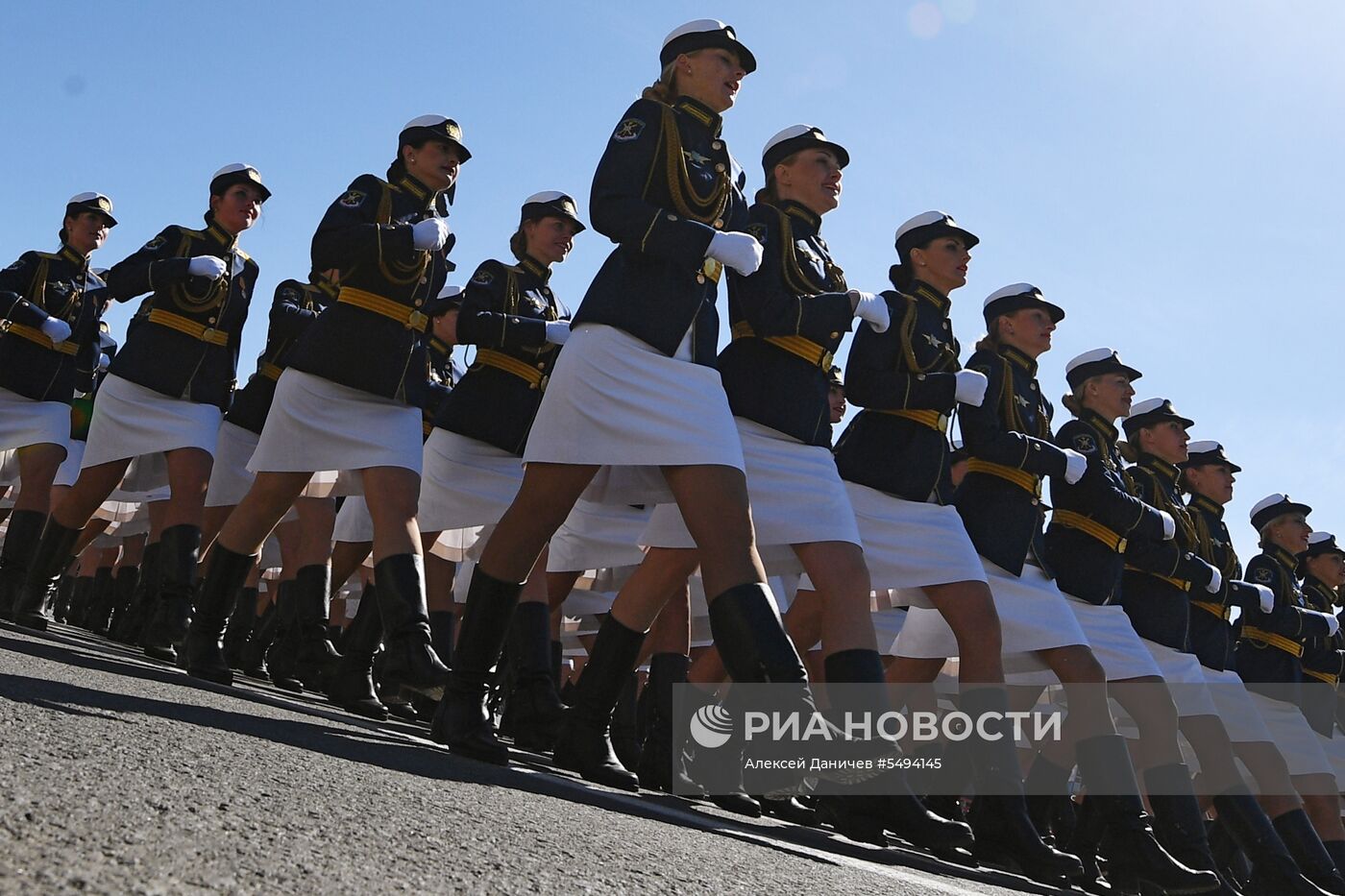 Празднование Дня Победы в городах России