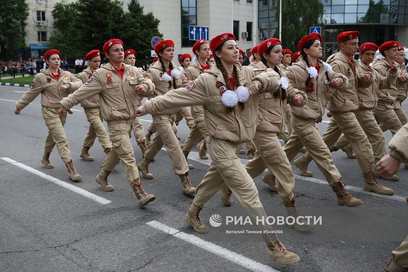 Празднование Дня Победы в городах России