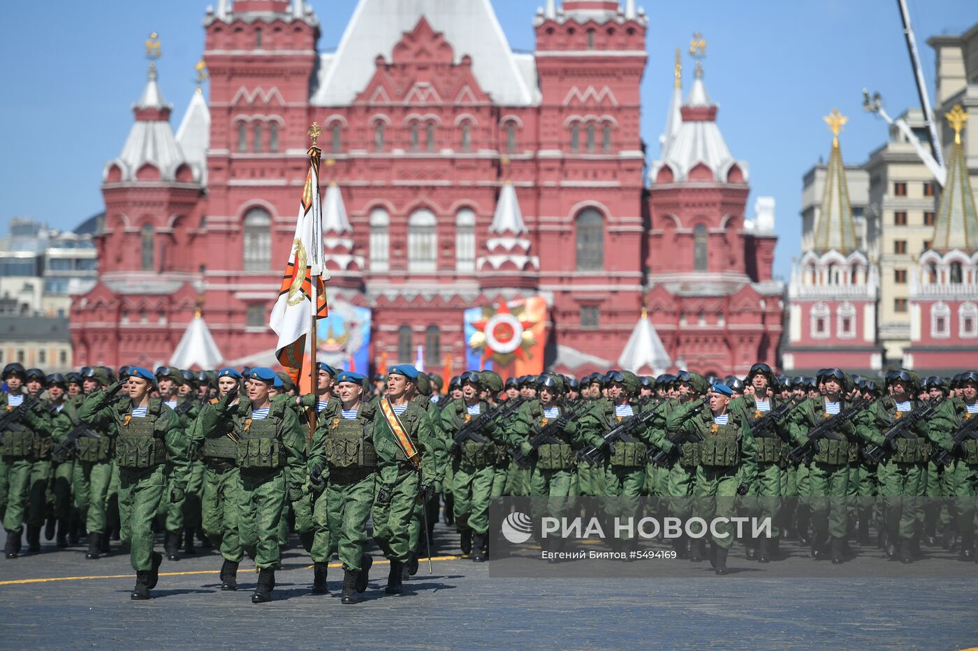 Военный парад, посвящённый 73-й годовщине Победы в ВОВ