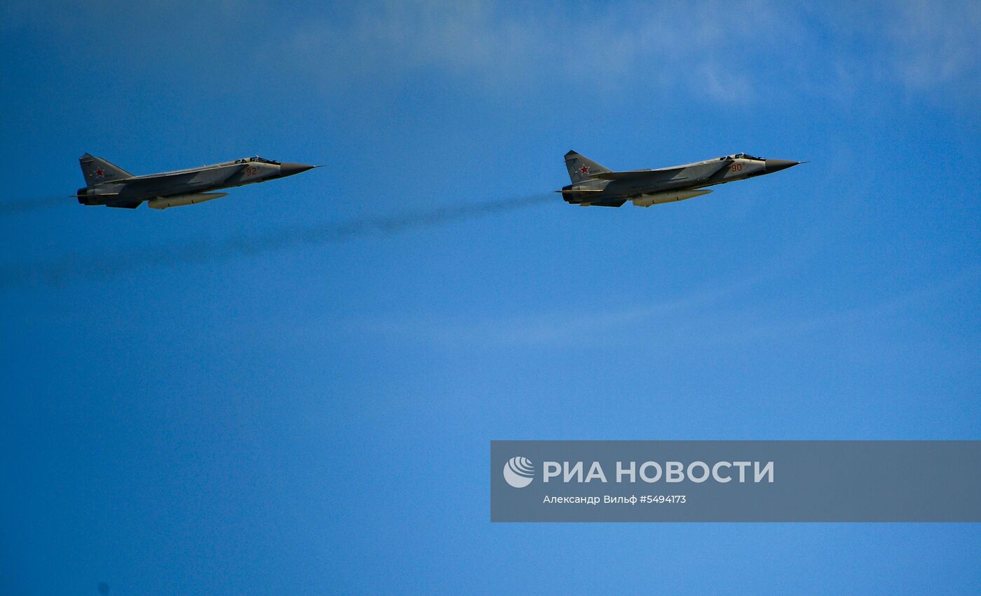 Военный парад, посвящённый 73-й годовщине Победы в ВОВ