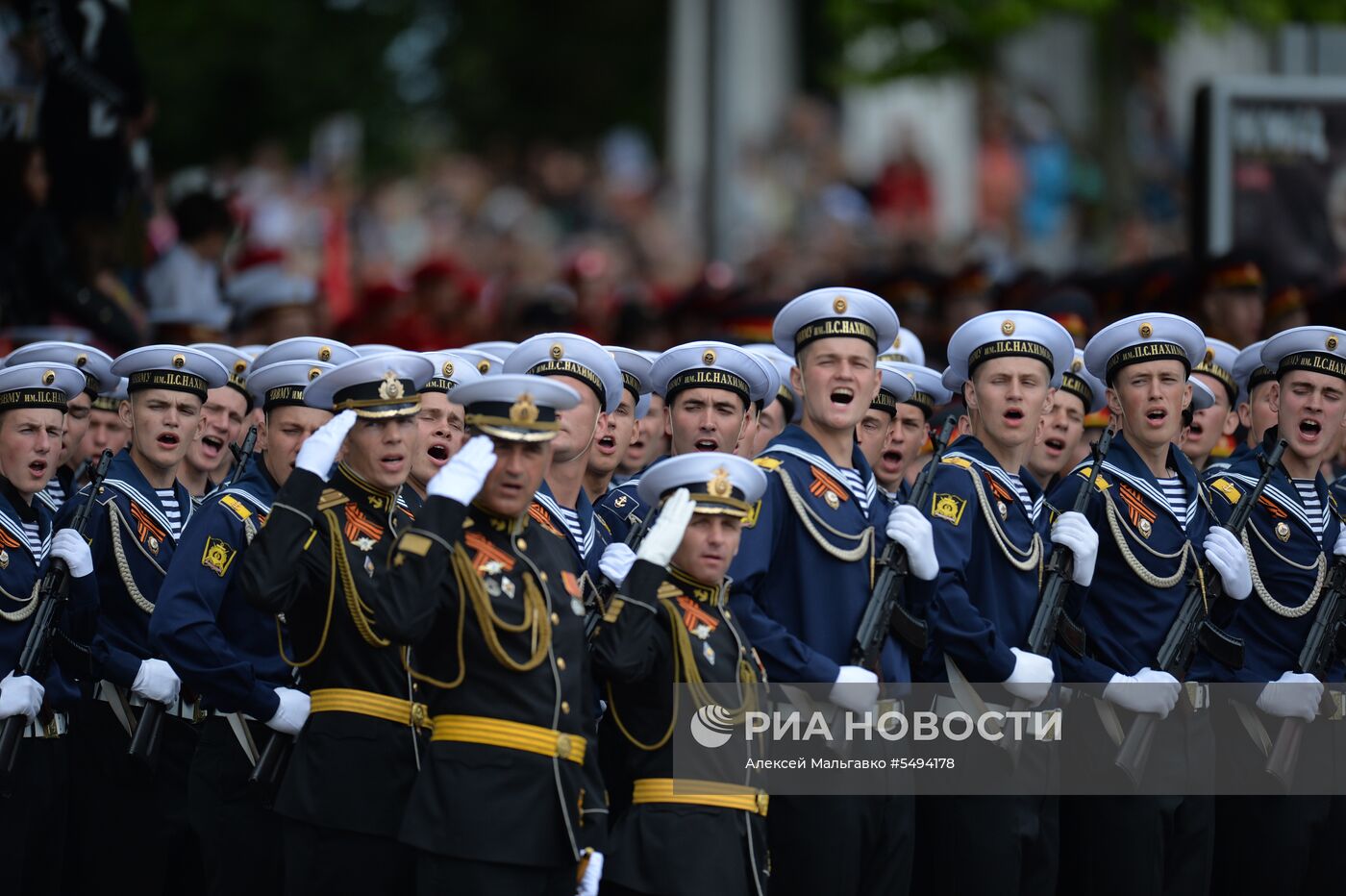 Празднование Дня Победы в городах России