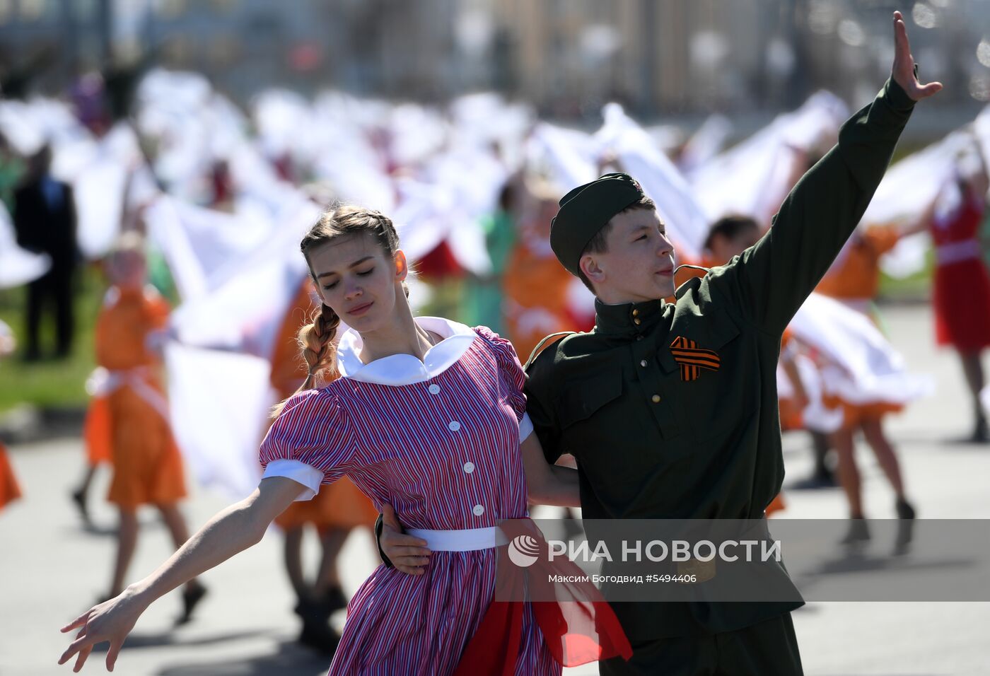 Празднование Дня Победы в городах России