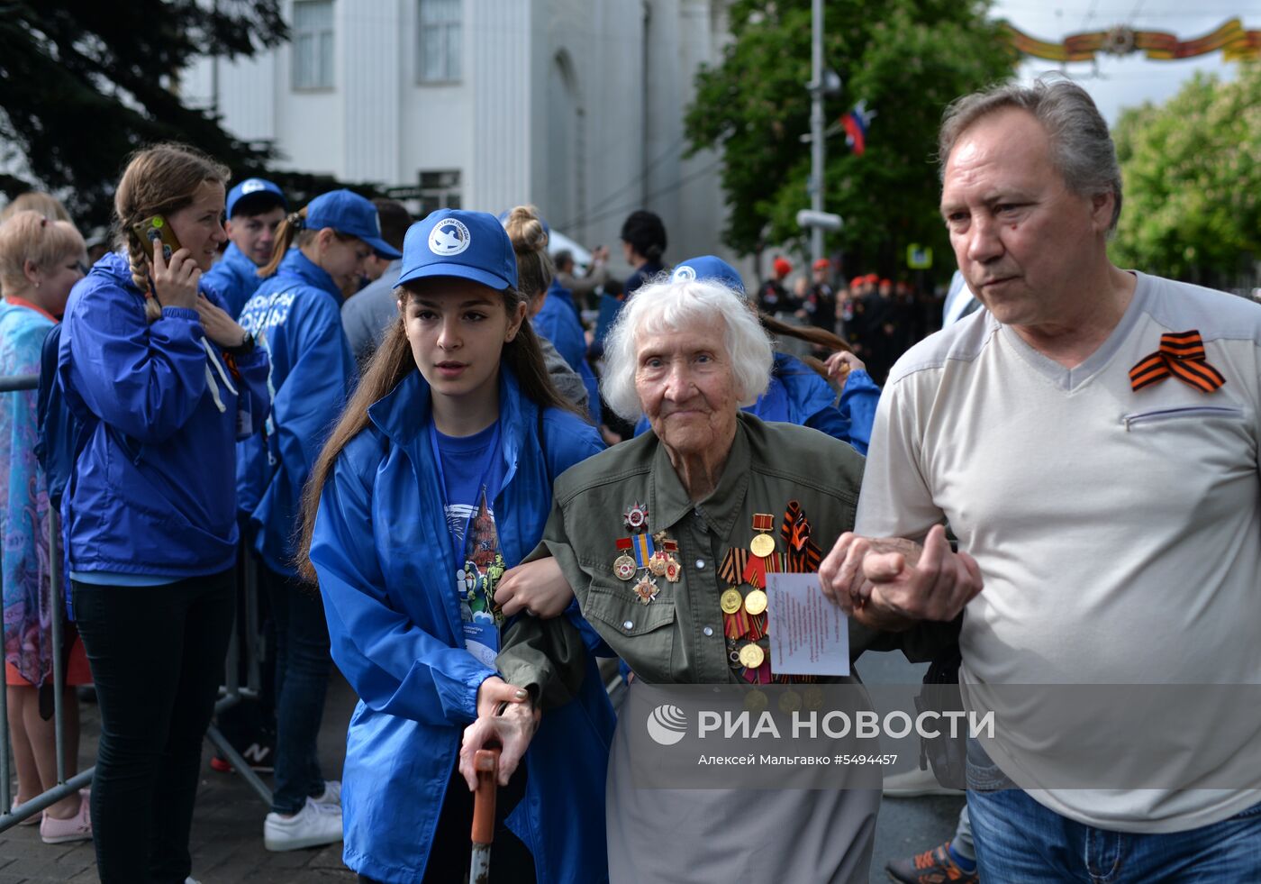 Празднование Дня Победы в городах России