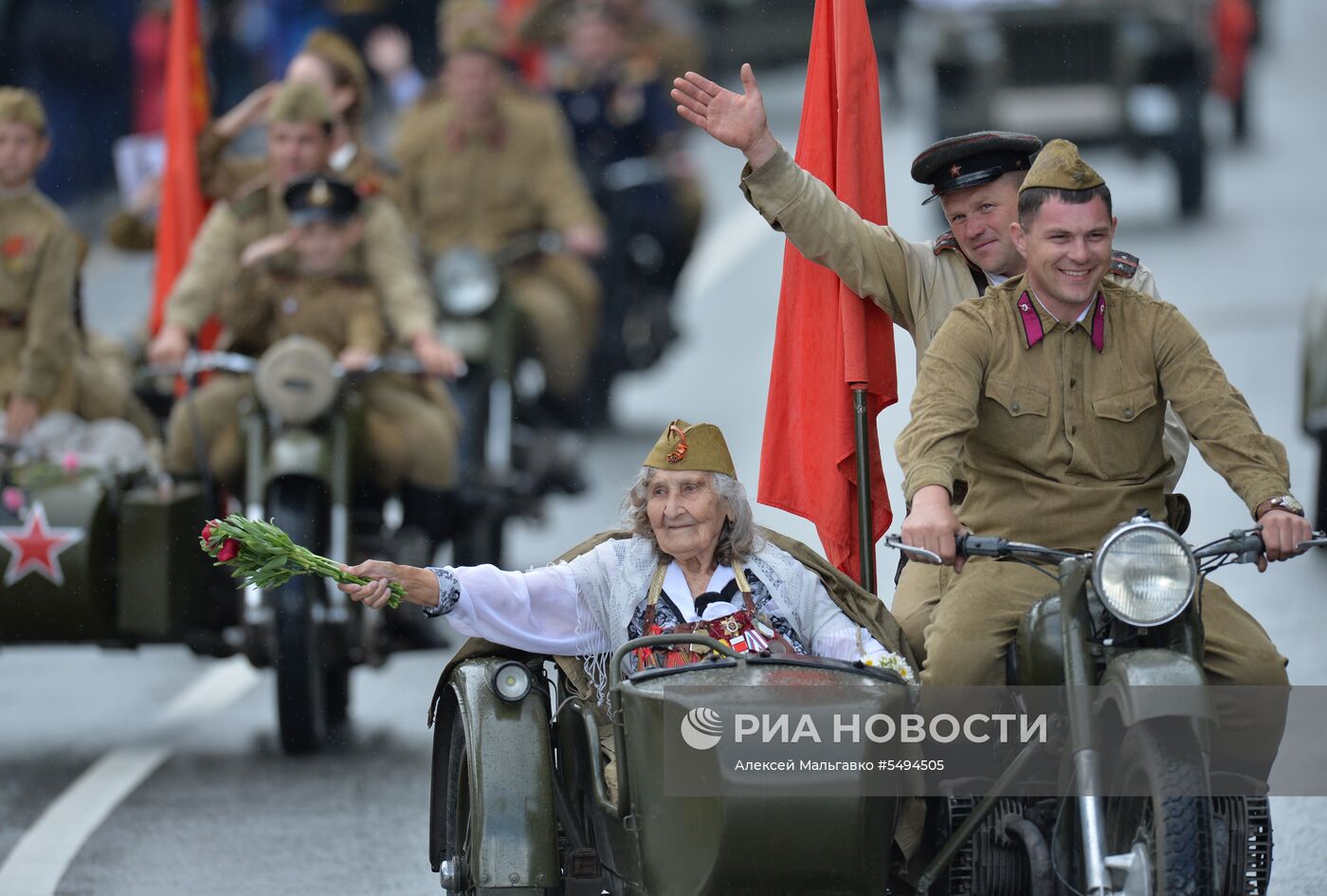 Празднование Дня Победы в городах России