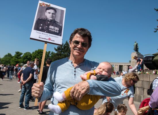 Акция "Бессмертный полк" за рубежом