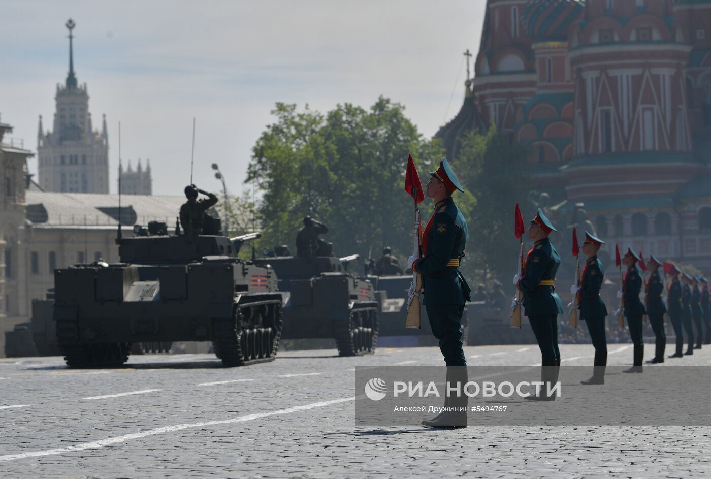 Военный парад, посвящённый 73-й годовщине Победы в ВОВ