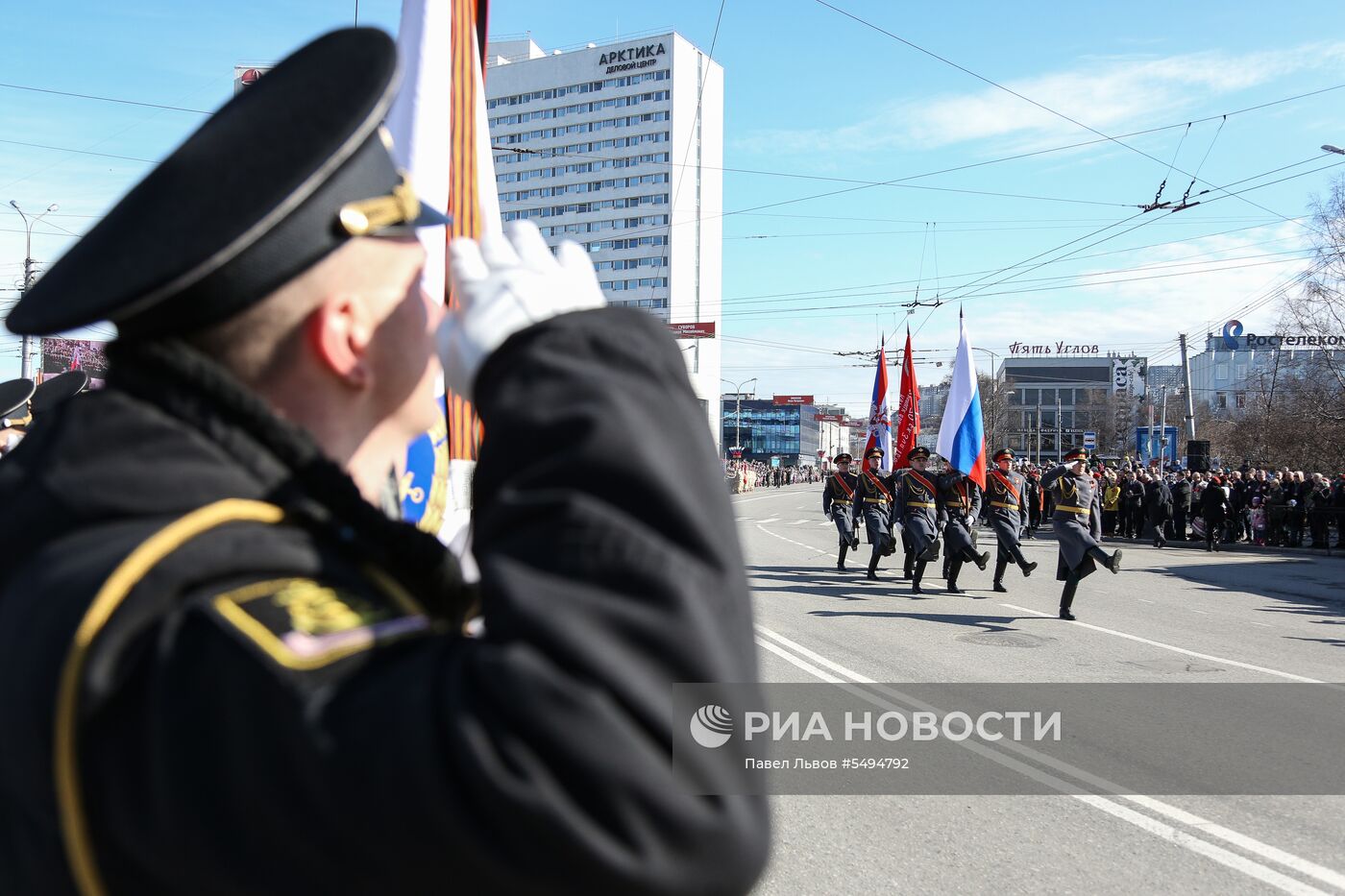 Празднование Дня Победы в городах России