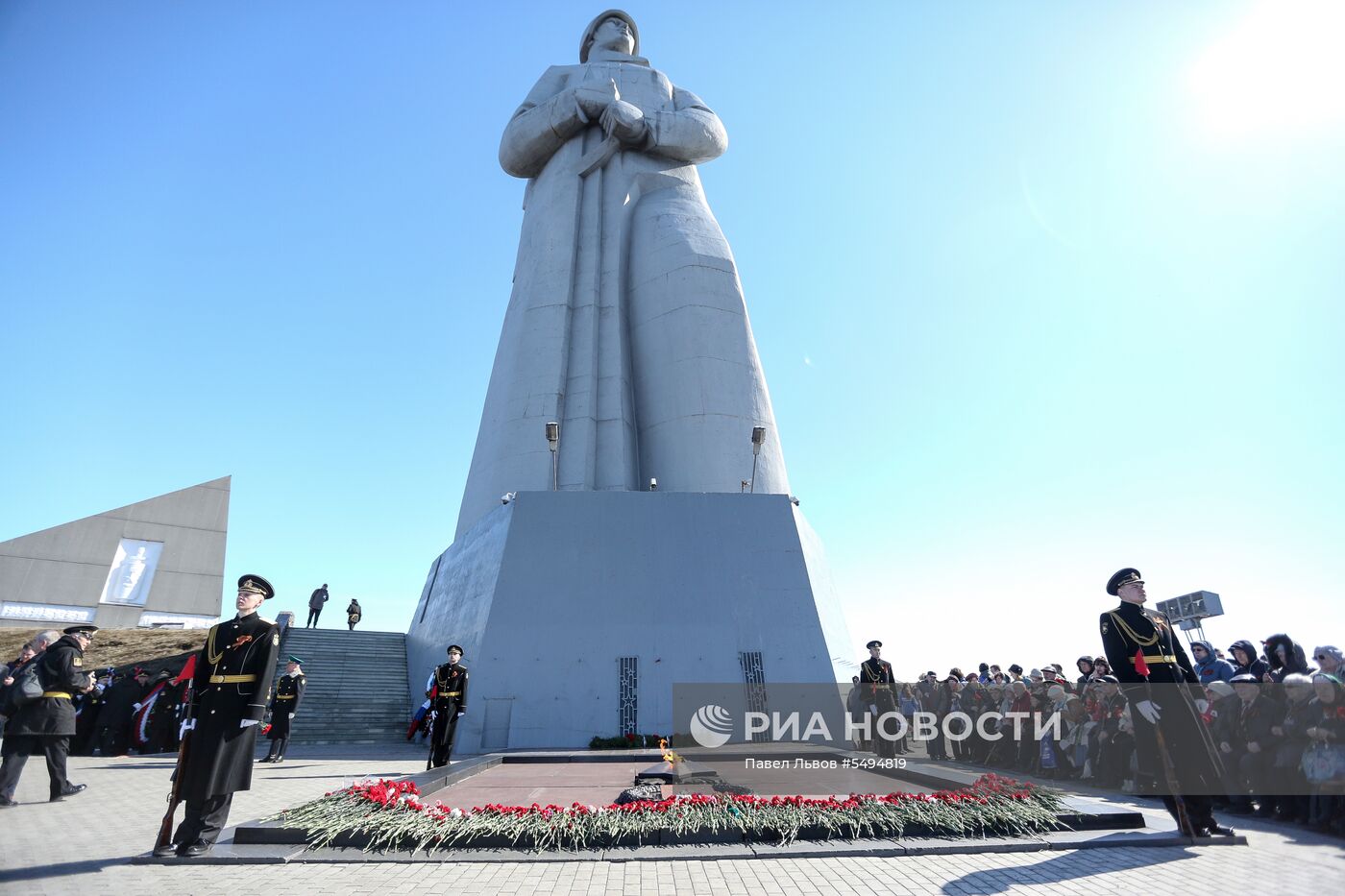 Акция "Бессмертный полк" в городах России