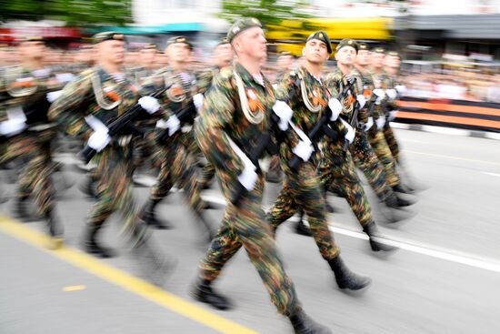 Празднование Дня Победы в городах России