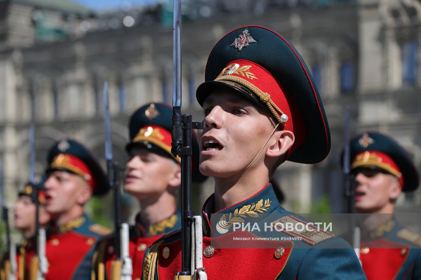 Военный парад, посвящённый 73-й годовщине Победы в ВОВ