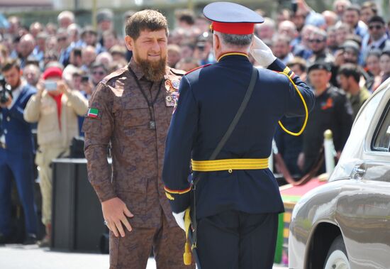 Празднование Дня Победы в городах России