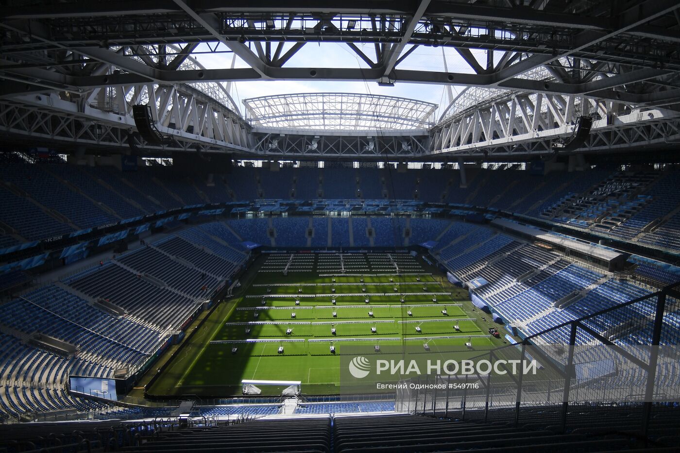 Стадион "Санкт-Петербург" Стадион "Санкт-Петербург"