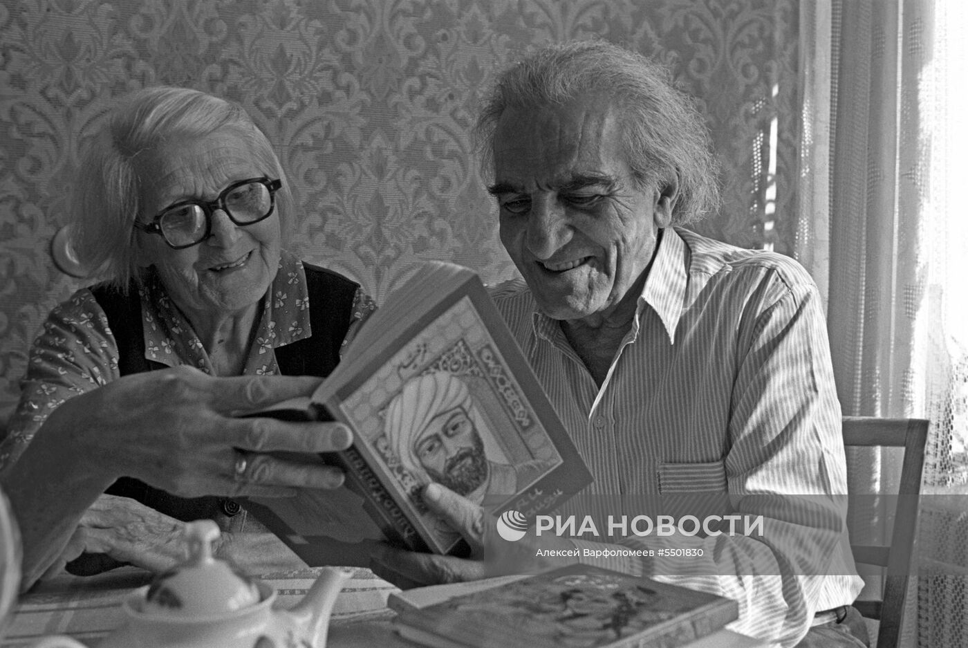 Создатель объективов "Руссар" А. Шахвердов