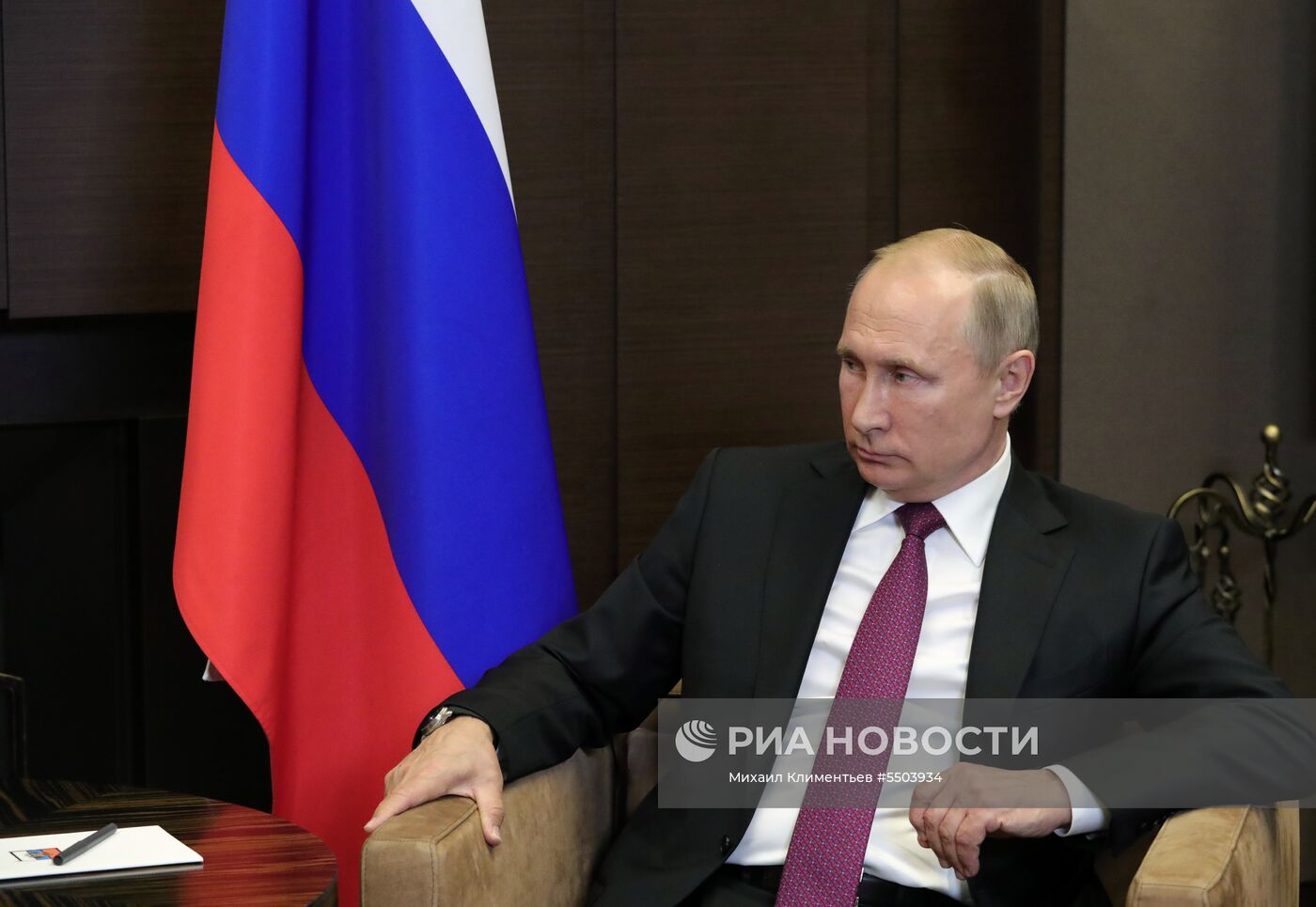 Президент РФ В. Путин встретился в Сочи с главой Сирии Б. Асадом