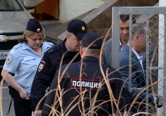 Рассмотрение ходатайства следствия об аресте Г. Пирумова и Н. Колесникова