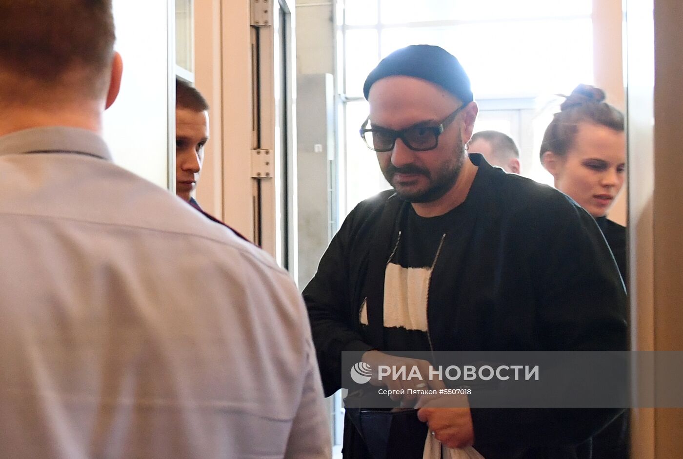 Рассмотрение жалоб на продление арестов  К. Серебренникова и А. Малобродского