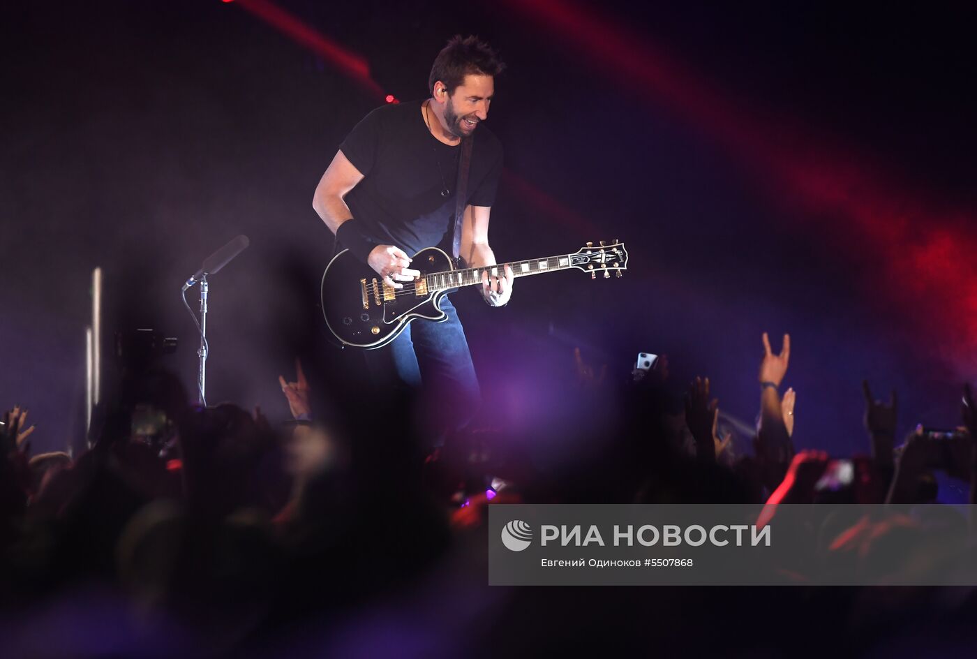 Концерт группы Nickelback в Москве