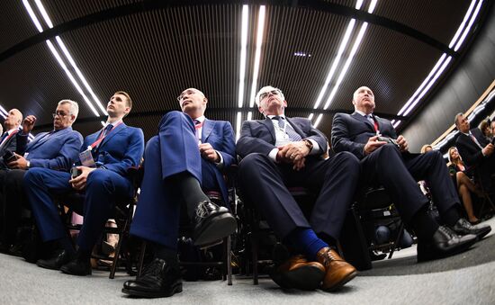 Петербургский международный экономический форум. День первый