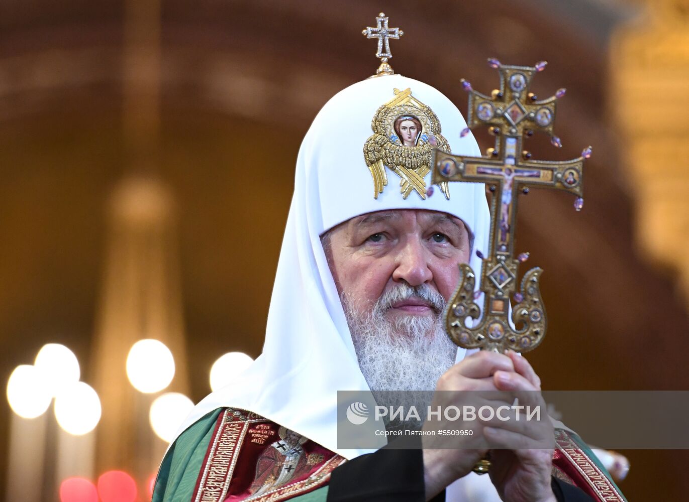 Божественная литургия в день памяти святых равноапостольных Кирилла и Мефодия