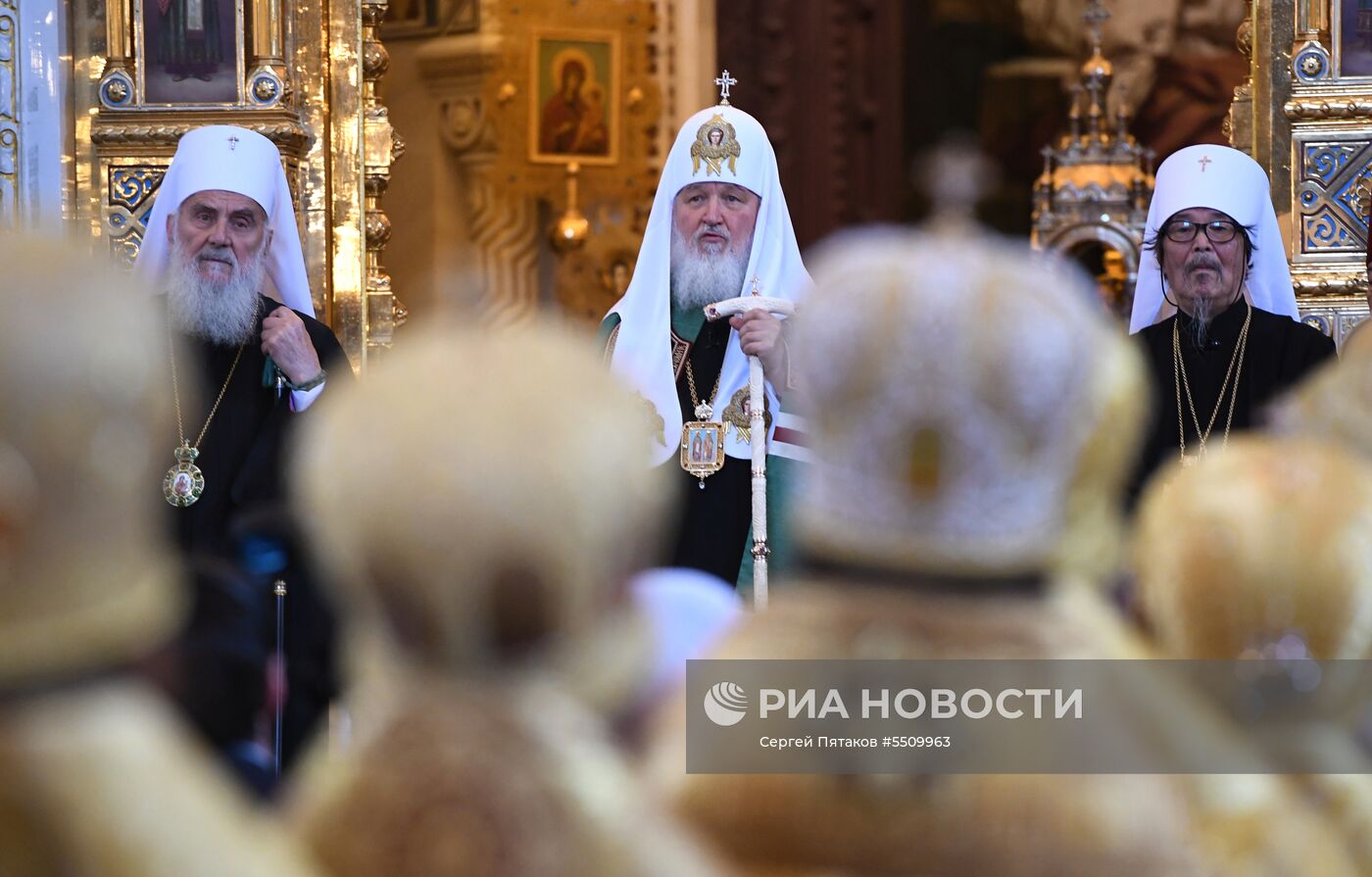 Божественная литургия в день памяти святых равноапостольных Кирилла и Мефодия