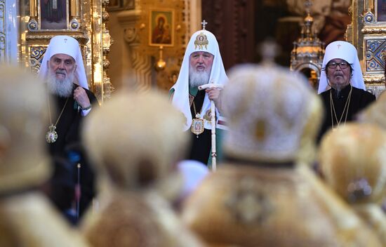 Божественная литургия в день памяти святых равноапостольных Кирилла и Мефодия 