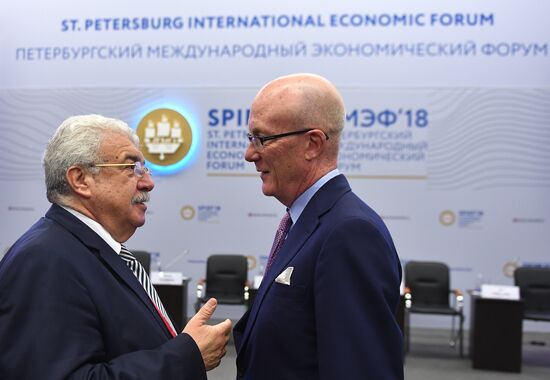 Петербургский международный экономический форум. День первый