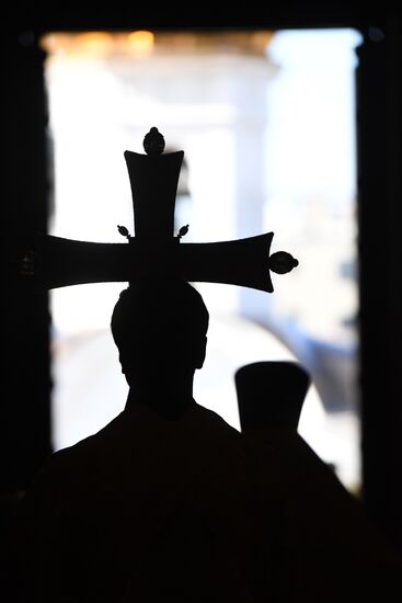 Божественная литургия в день памяти святых равноапостольных Кирилла и Мефодия 