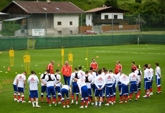 Футбол. Учебно-тренировочный сбор национальной команды 