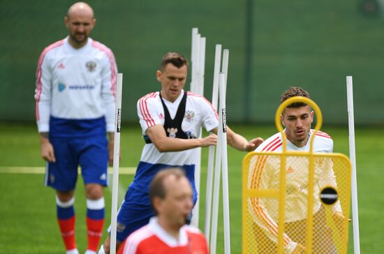 Футбол. Учебно-тренировочный сбор национальной команды 