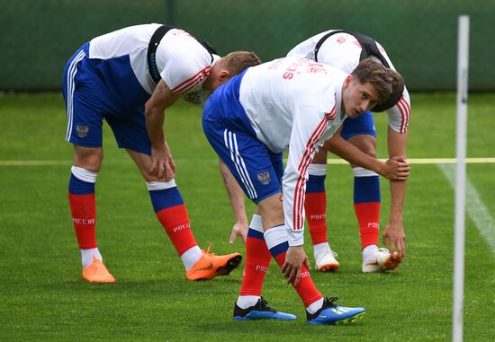 Футбол. Учебно-тренировочный сбор национальной команды 