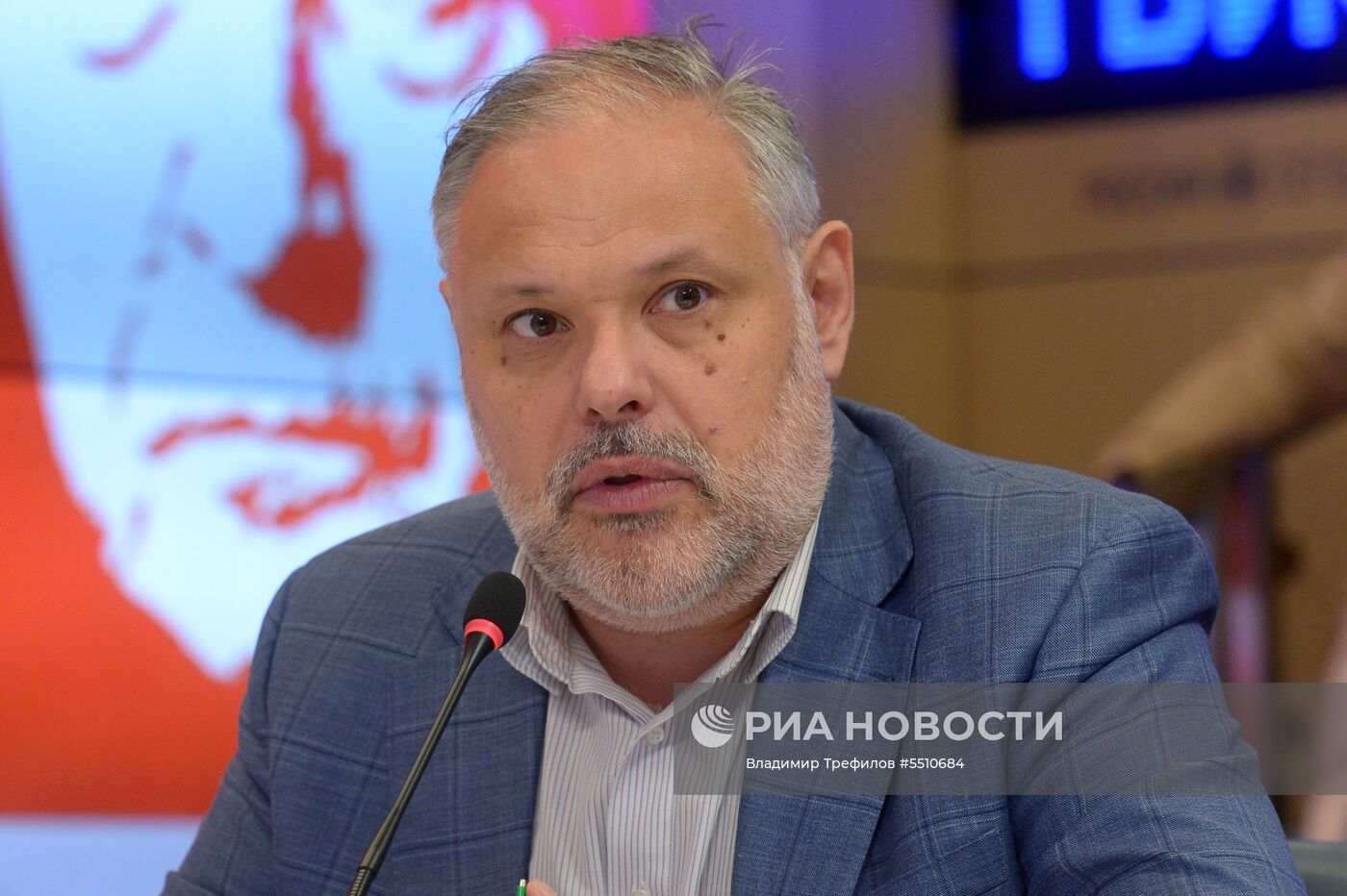 Заседание Зиновьевского клуба