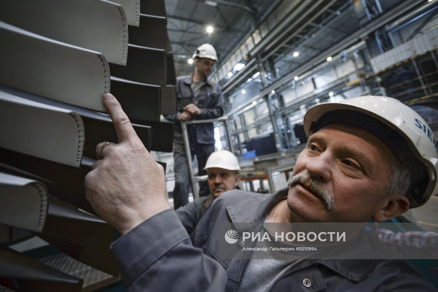 Открытие нового цеха на заводе компании «Сименс» в Санкт-Петербурге