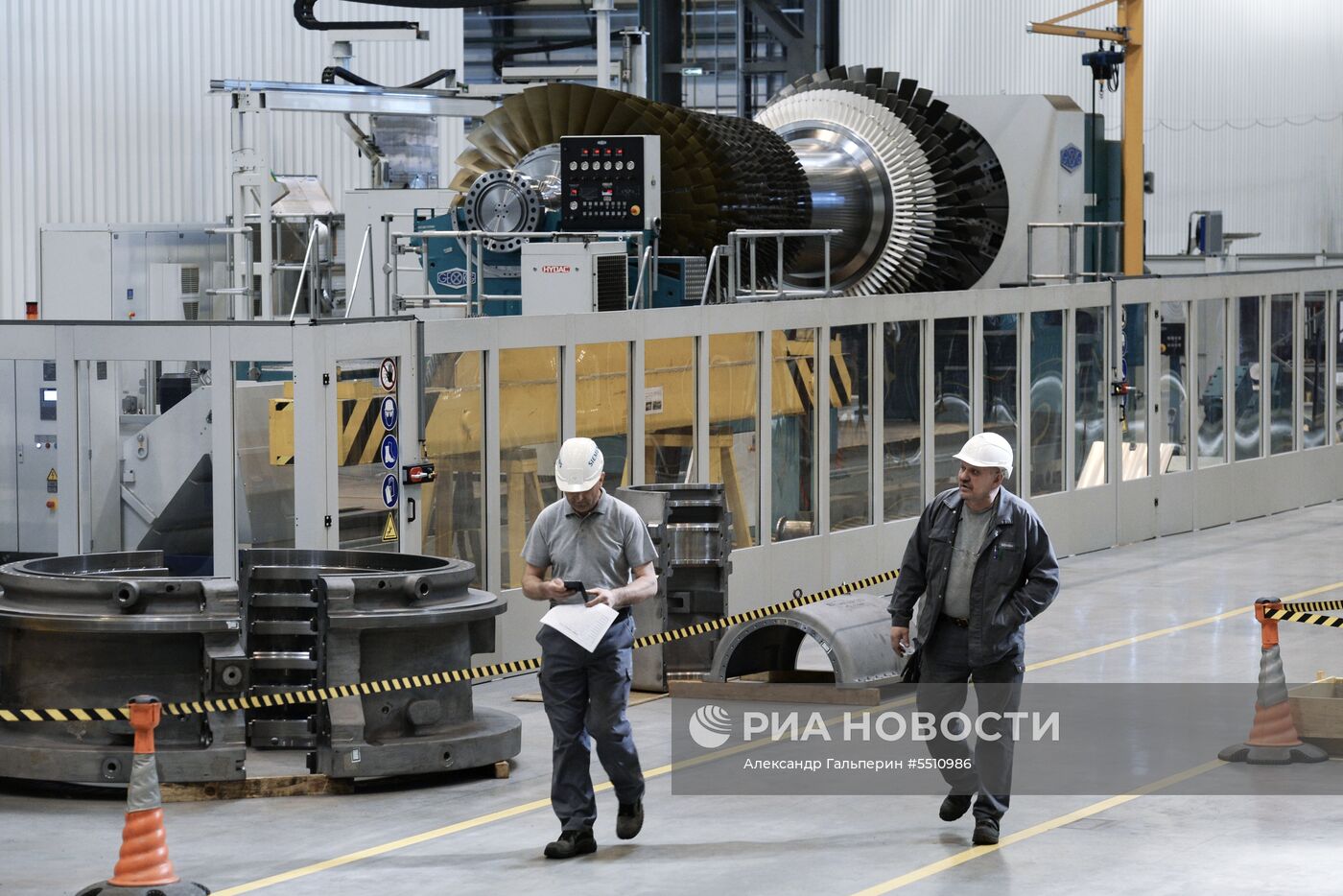 Открытие нового цеха на заводе компании «Сименс» в Санкт-Петербурге