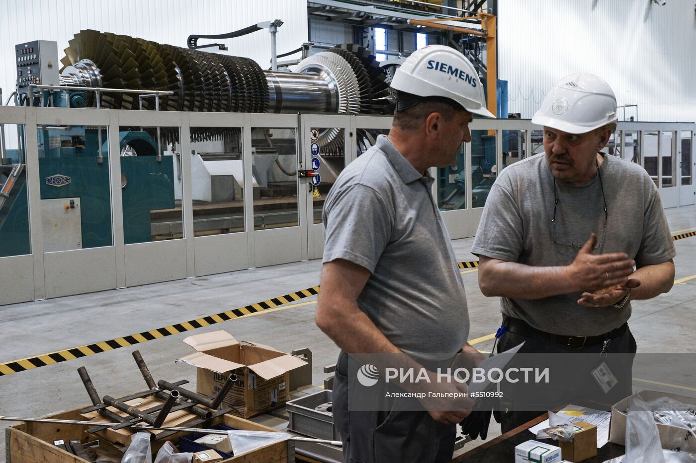 Открытие нового цеха на заводе компании «Сименс» в Санкт-Петербурге