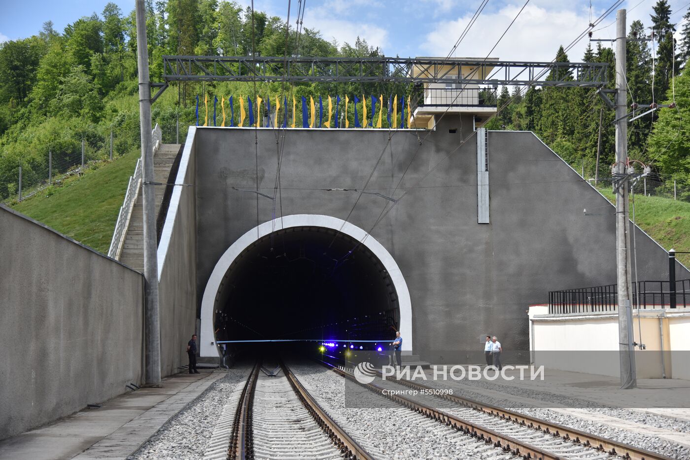Открытие Бескидского тоннеля на Украине