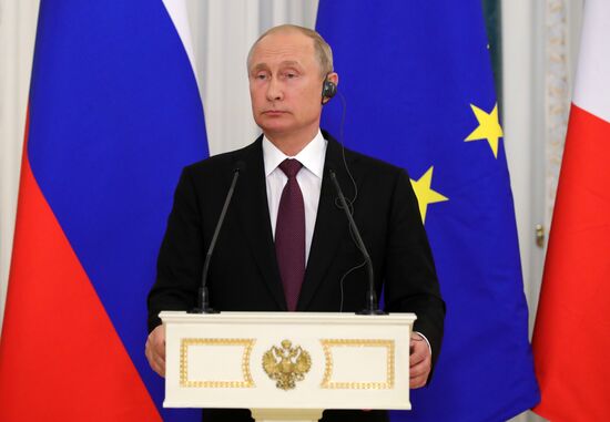 Президент РФ В. Путин принял участие в ПМЭФ - 2018