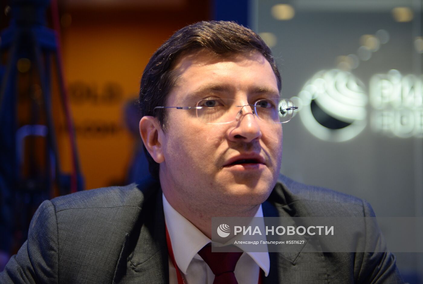 Работа стенда МИА «Россия сегодня» во второй день ПМЭФ