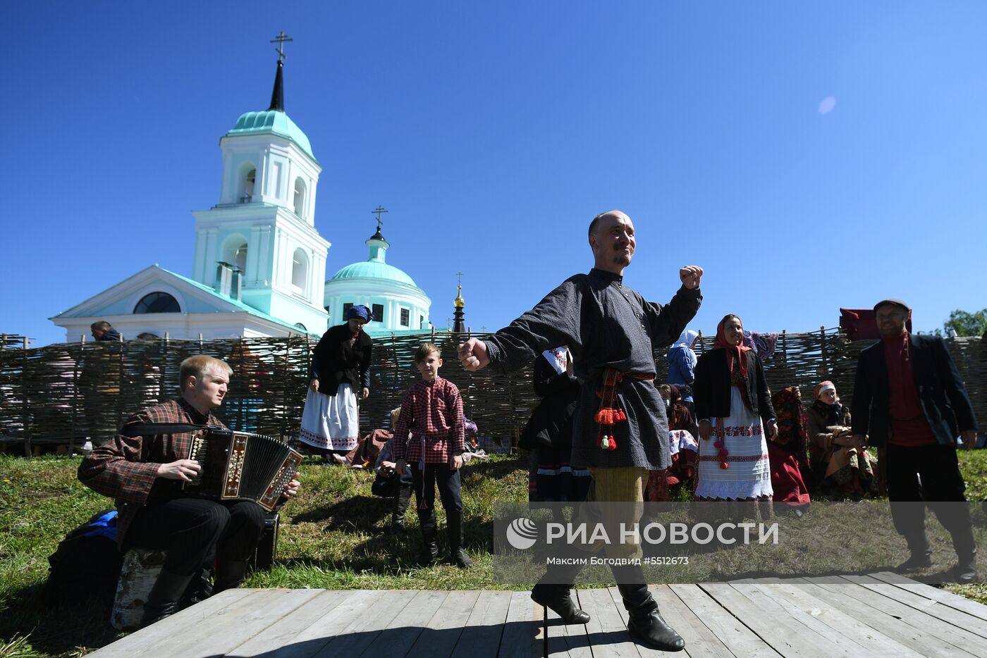 Русский народный праздник «Каравон» в Казани