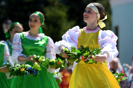 Русский народный праздник «Каравон» в Казани