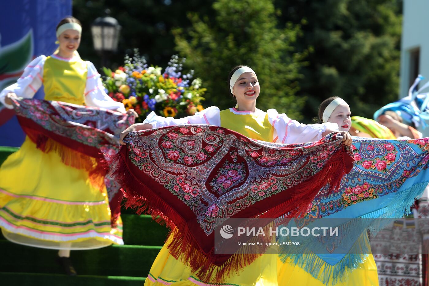 Русский народный праздник «Каравон» в Казани