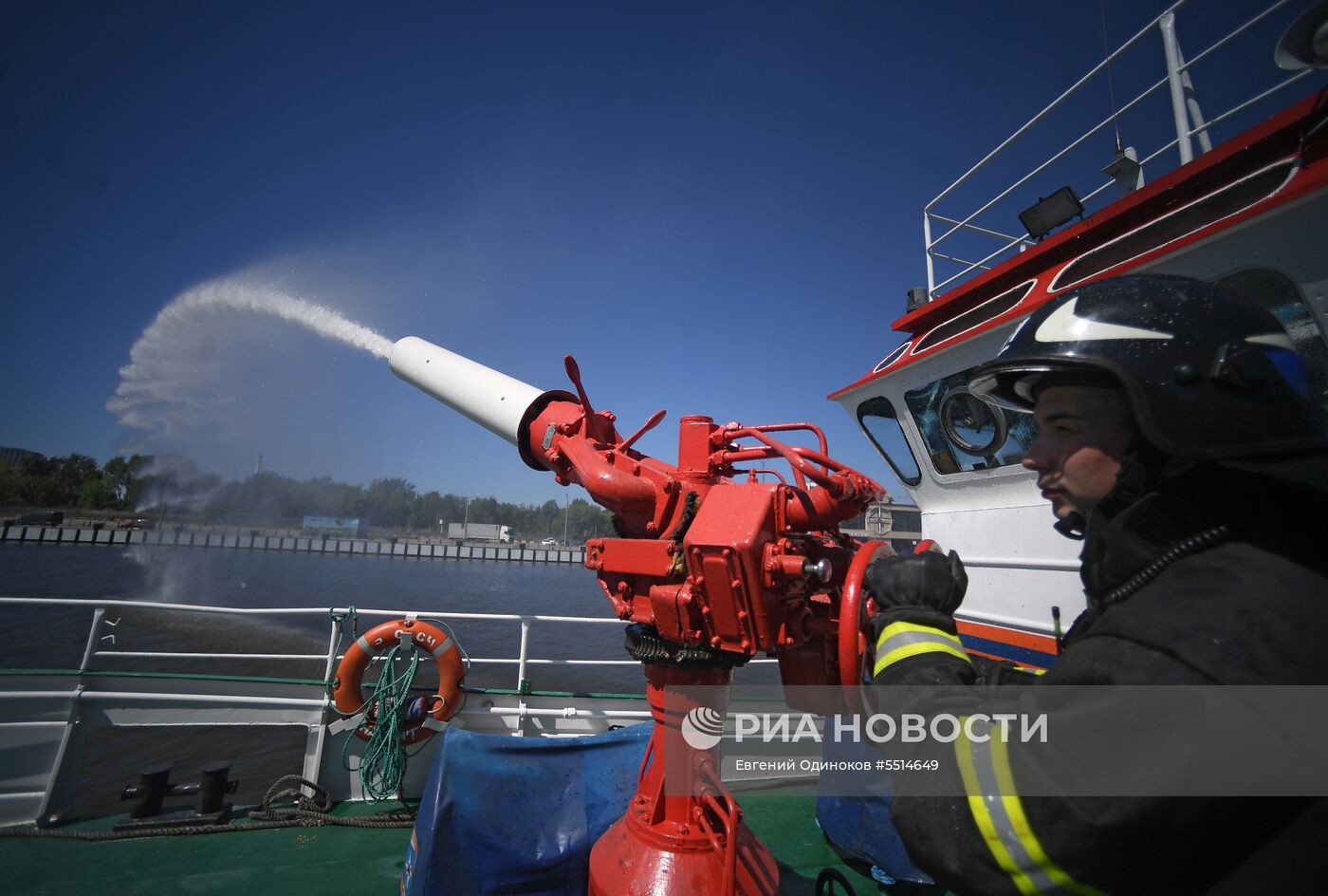  Пожарный корабль «Надежда»