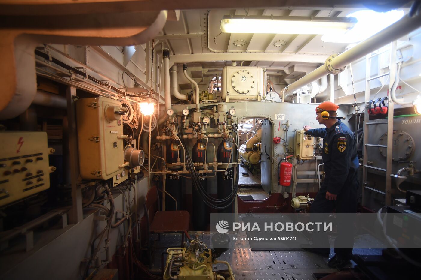  Пожарный корабль «Надежда»