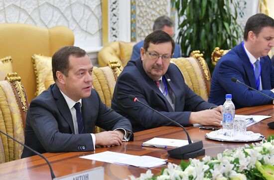 Официальный визит премьер-министра РФ Д. Медведева в Таджикистан