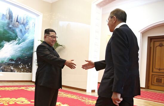 Визит главы МИД РФ С. Лаврова в Северную Корею