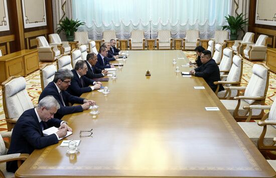 Визит главы МИД РФ С. Лаврова в Северную Корею